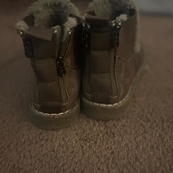 blowfish, booties in brown EUC - Picture 3 of 4